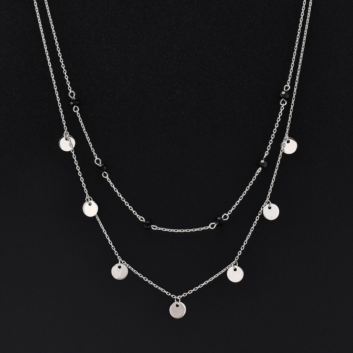 Lantisor dama din argint si cristale negre cu accesorii rotunde