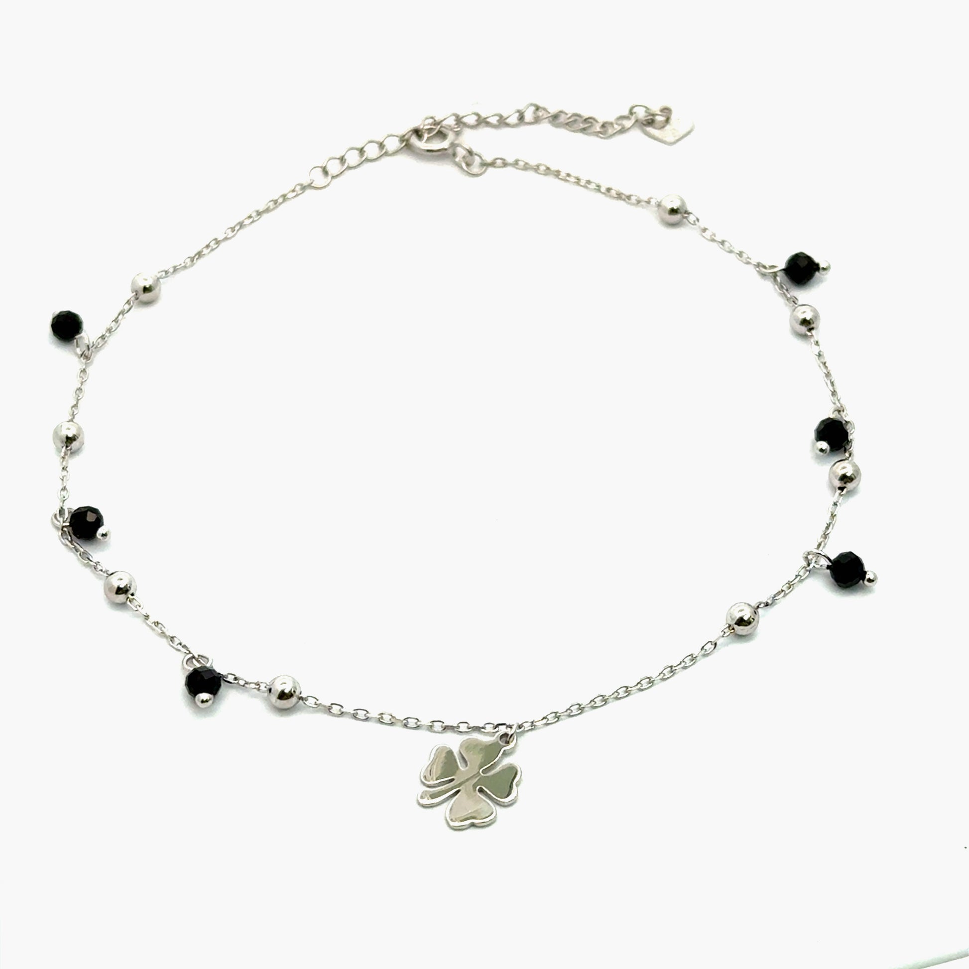 Bratara picior din argint cu bilute pe lant si pandantiv floare