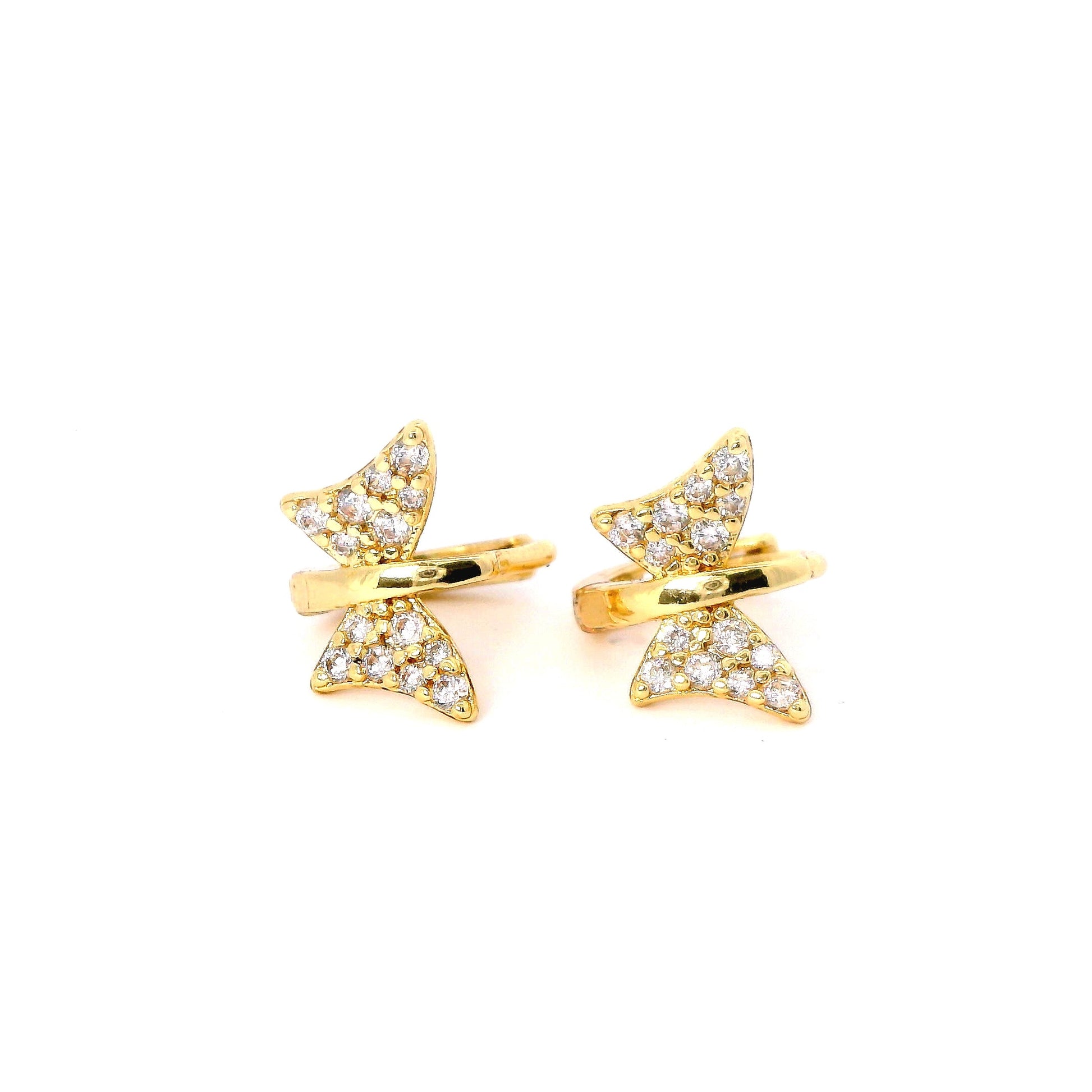 Cercei dama placati cu aur in forma de fluturi