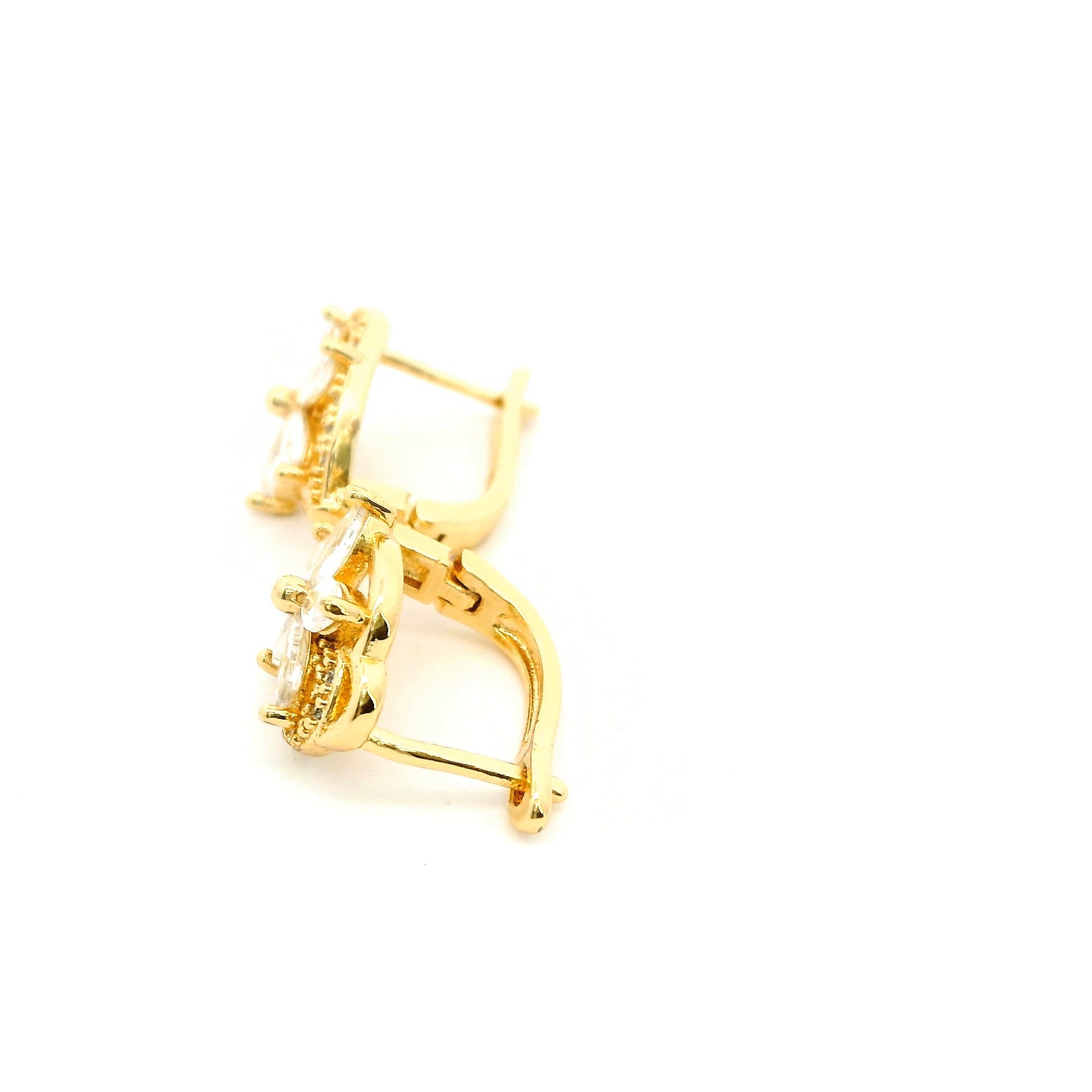 Cercei dama placati cu aur in forma de floare