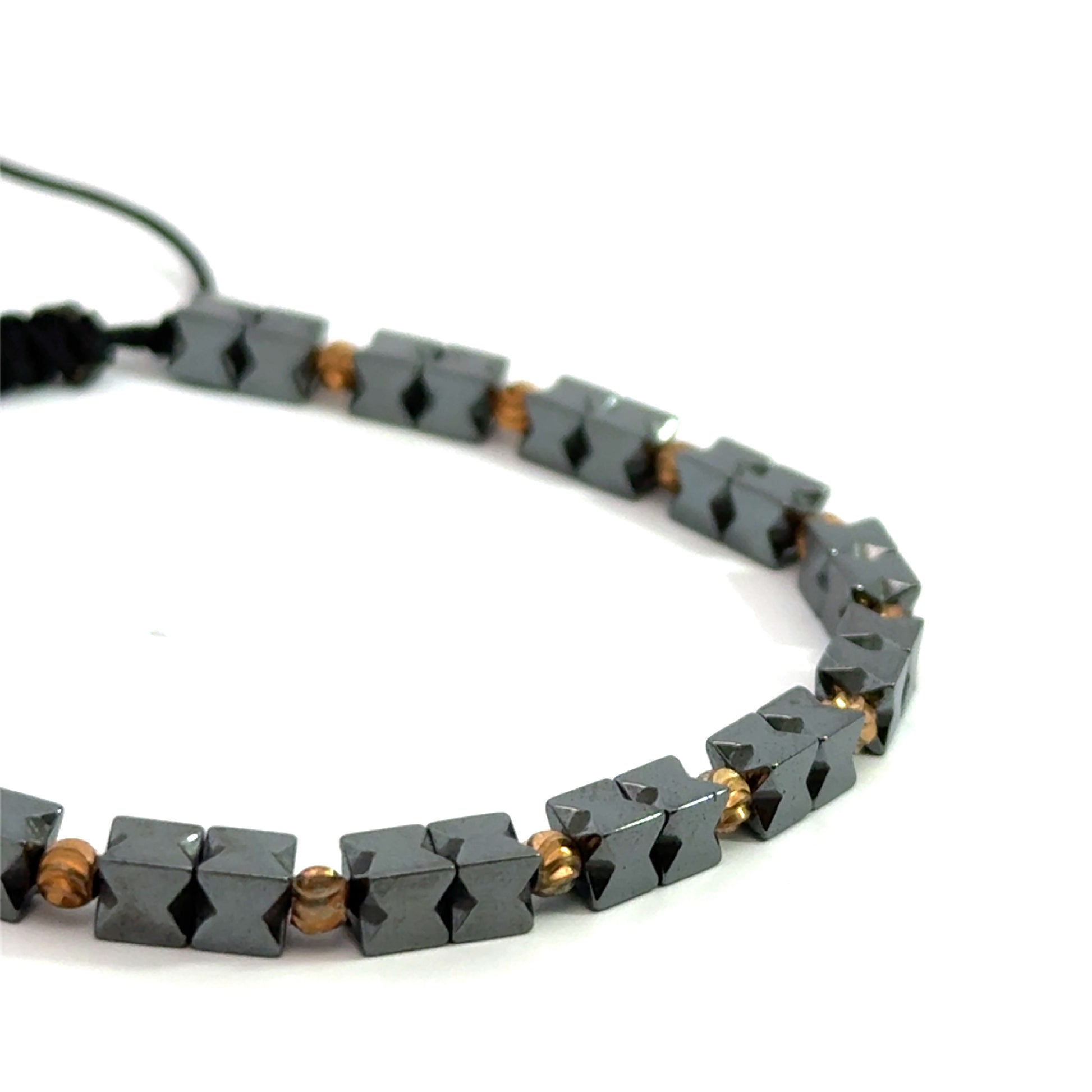 Bratara barbati ajustabila cu bile fatetate din hematit