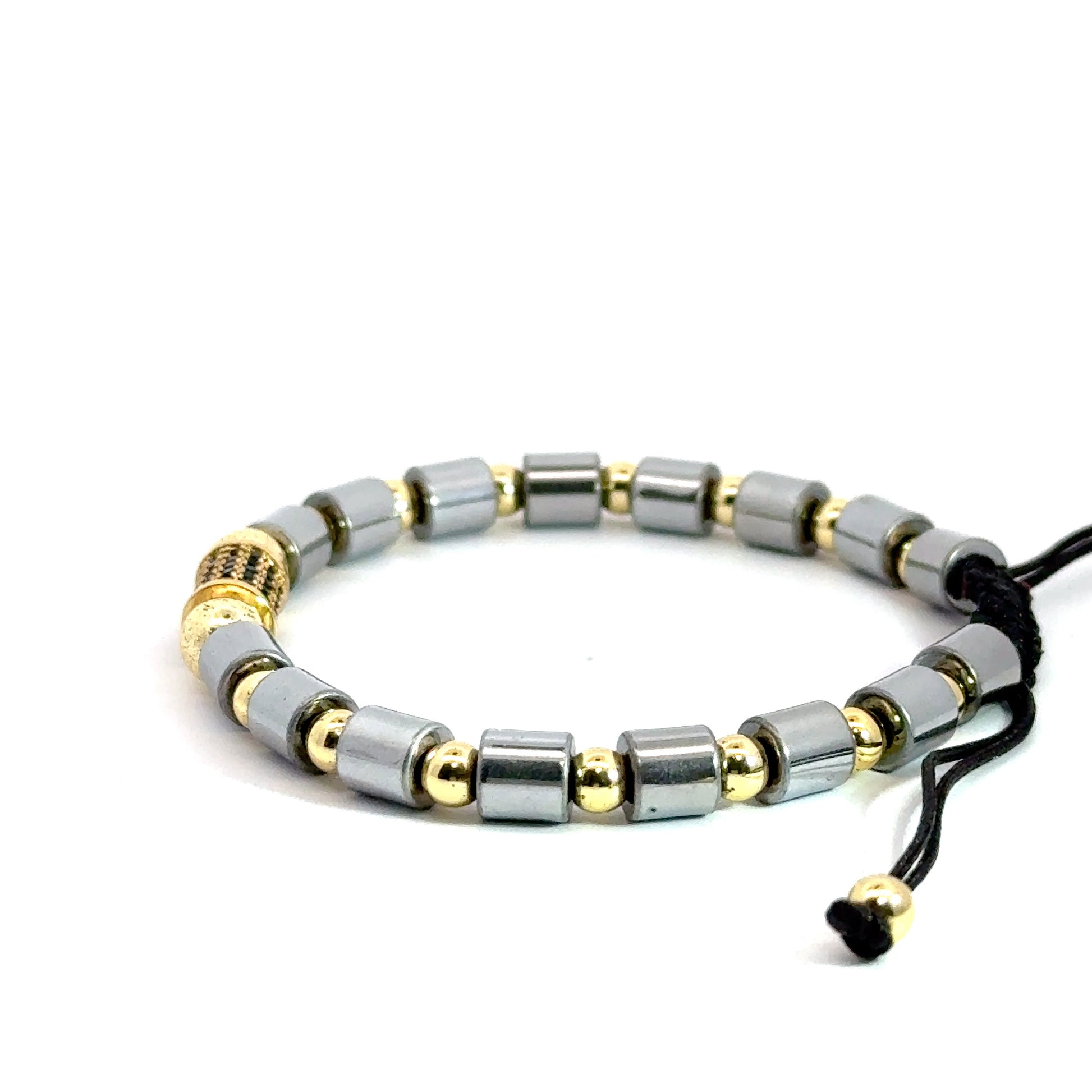 Bratara barbati din metal comun cu accesorii aurii BBB-208