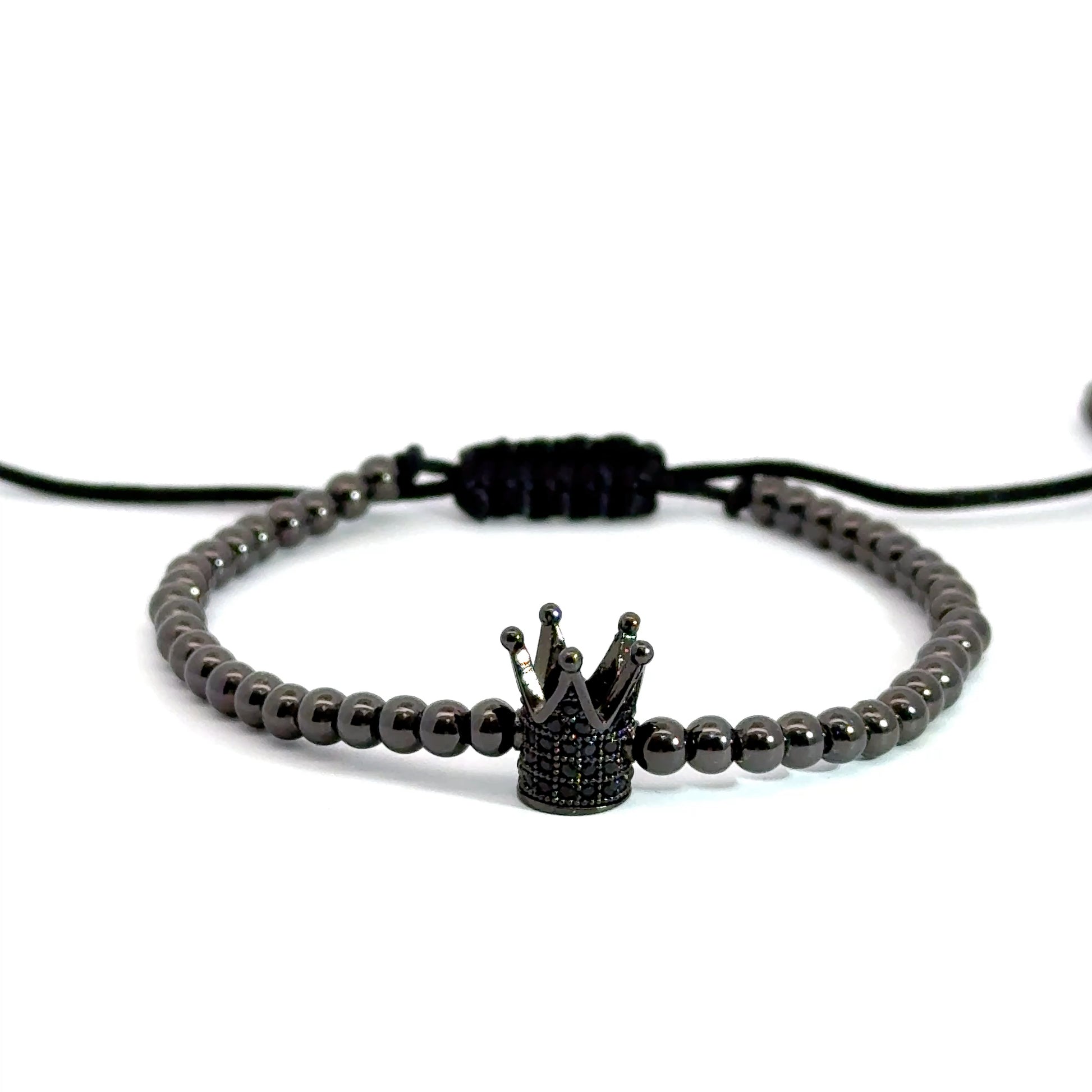 Bratara barbati din hematit si accesoriu coroana cu cristale zirconia