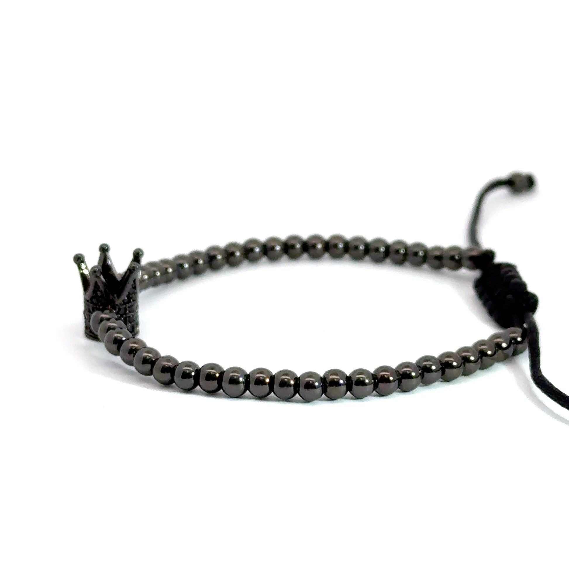 Bratara barbati din hematit si accesoriu coroana cu cristale zirconia