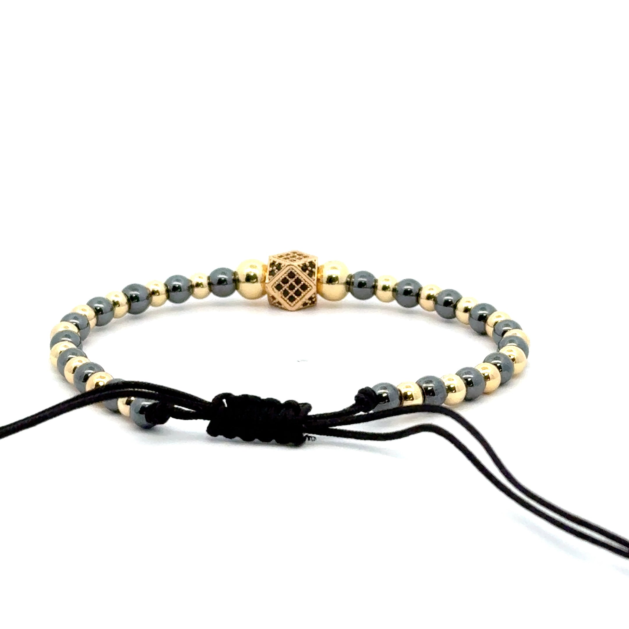 Bratara barbati din hematit si accesorii aurii BBB-241