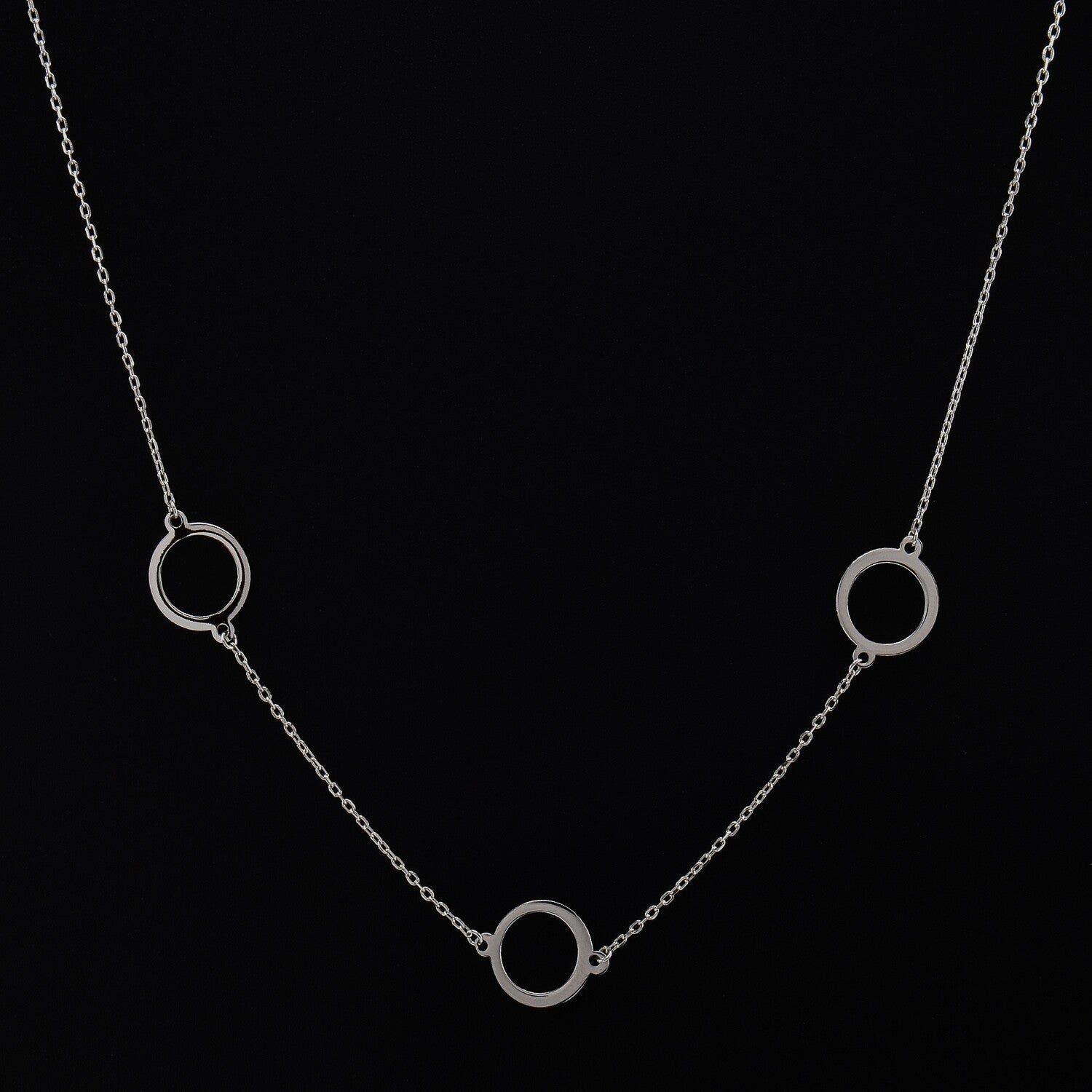 Lantisor dama din argint cu accesorii in forma de cerc