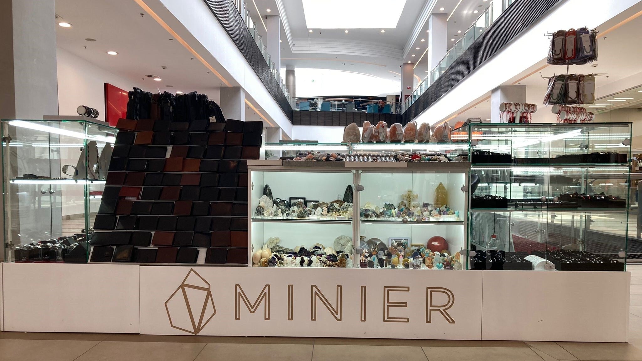 Arad - Insula MINIER, Atrium Mall