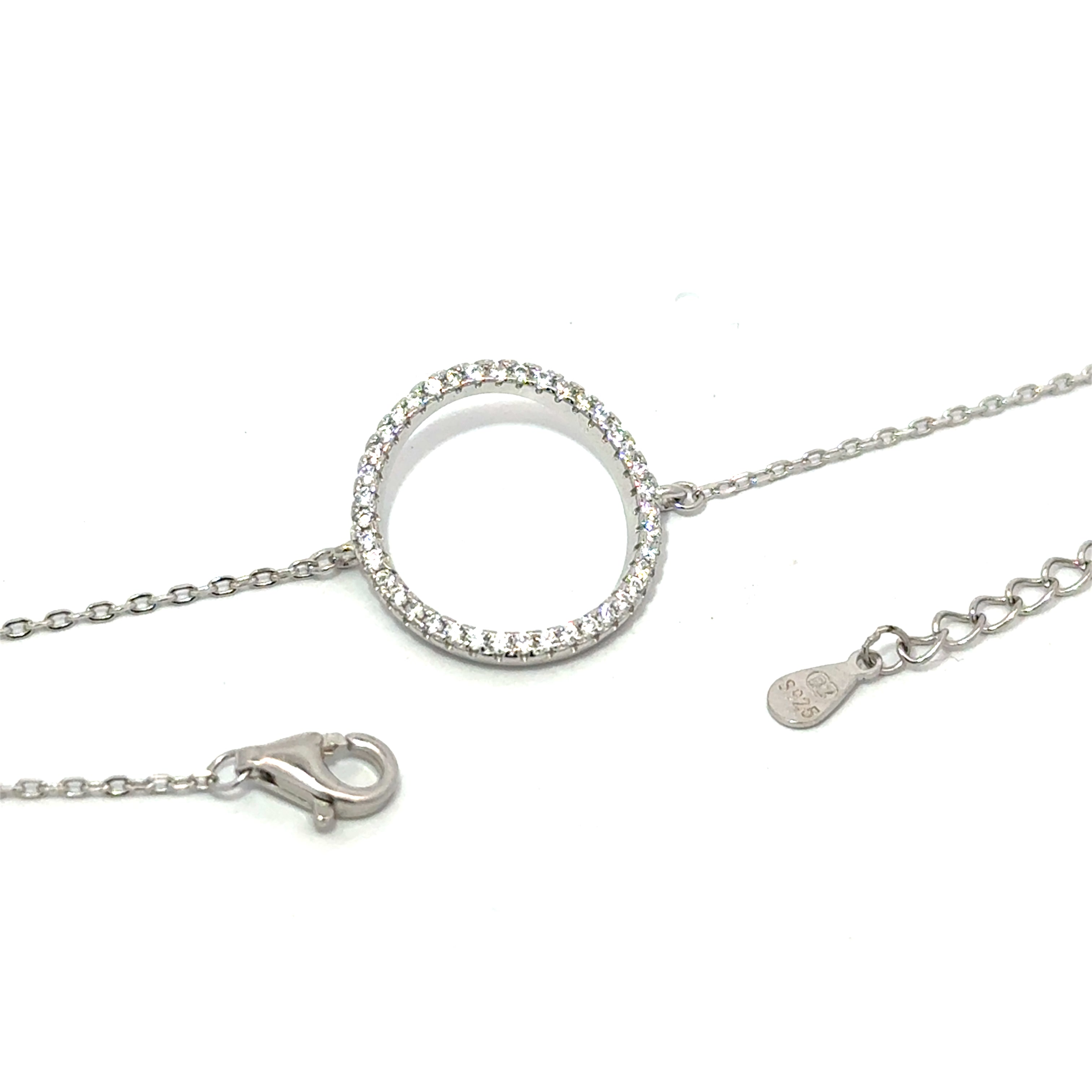 Brățară din argint având ca model un cerc