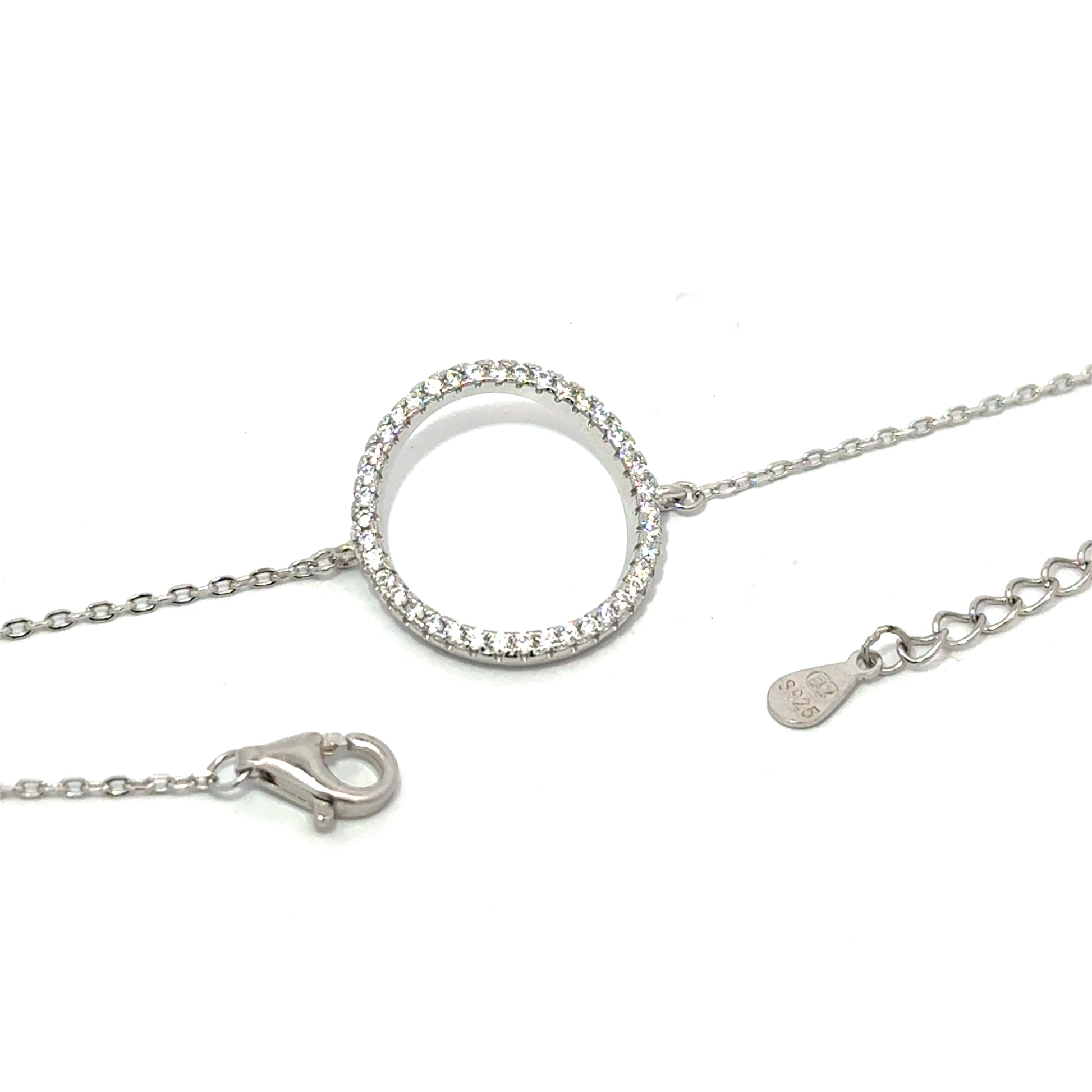 Brățară din argint având ca model un cerc