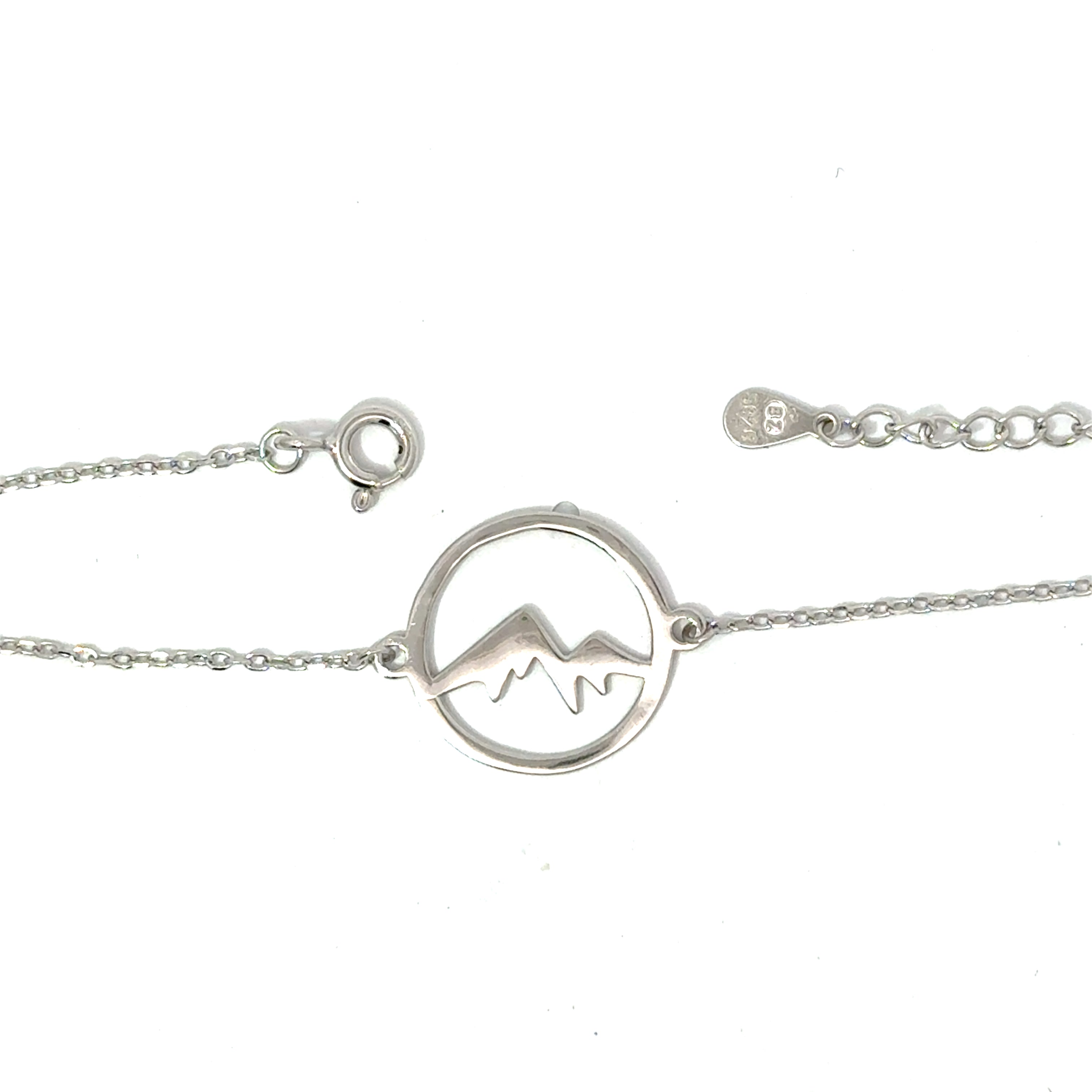 Brățară din argint 925 cu pandantiv reprezentând munții, într-un cerc perfect