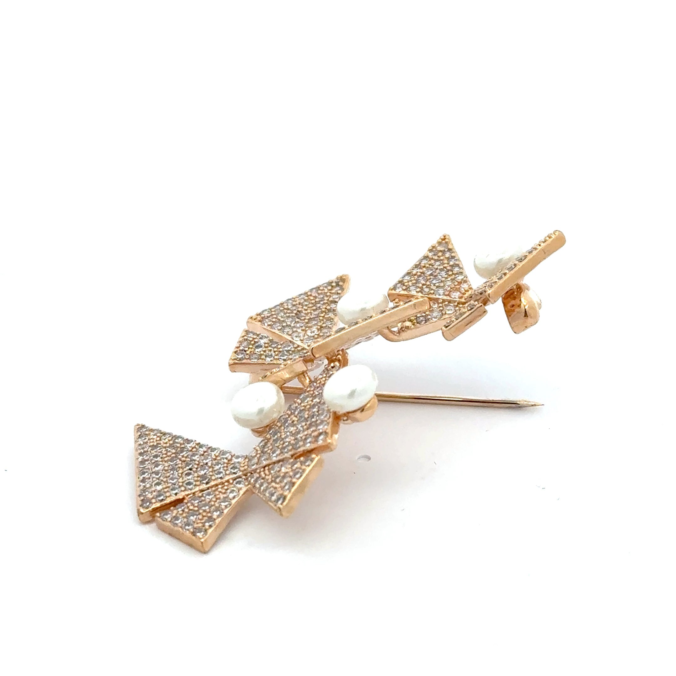 Broșă Swarovski în formă de fundita – Placată cu Aur de 18K