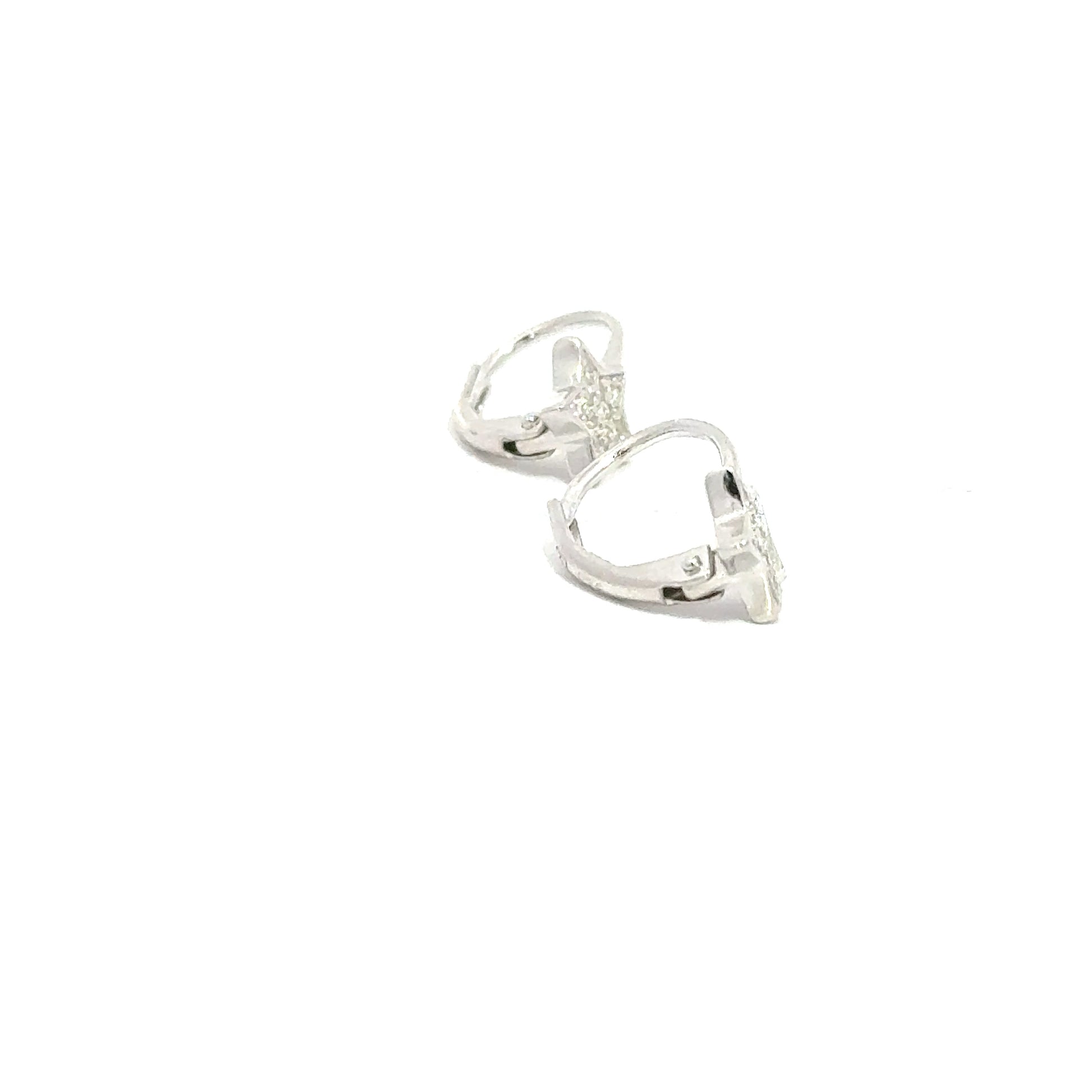 Cercei argint steluță copii, ușori și confortabili, ideali pentru fetițe, cu design elegant din argint rodiat și zirconia.