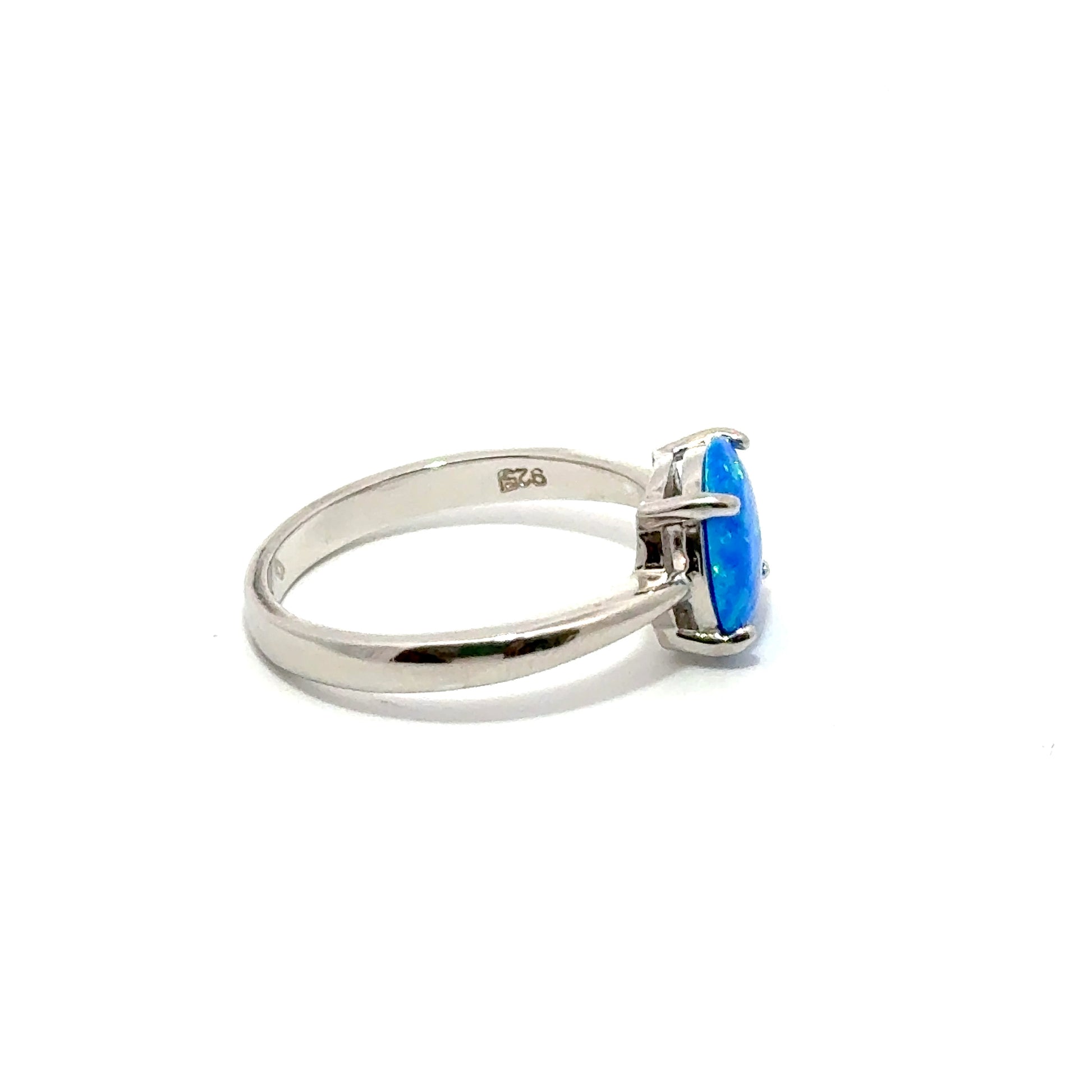 Inel dama din argint cu piatra opal rotunda ID-01