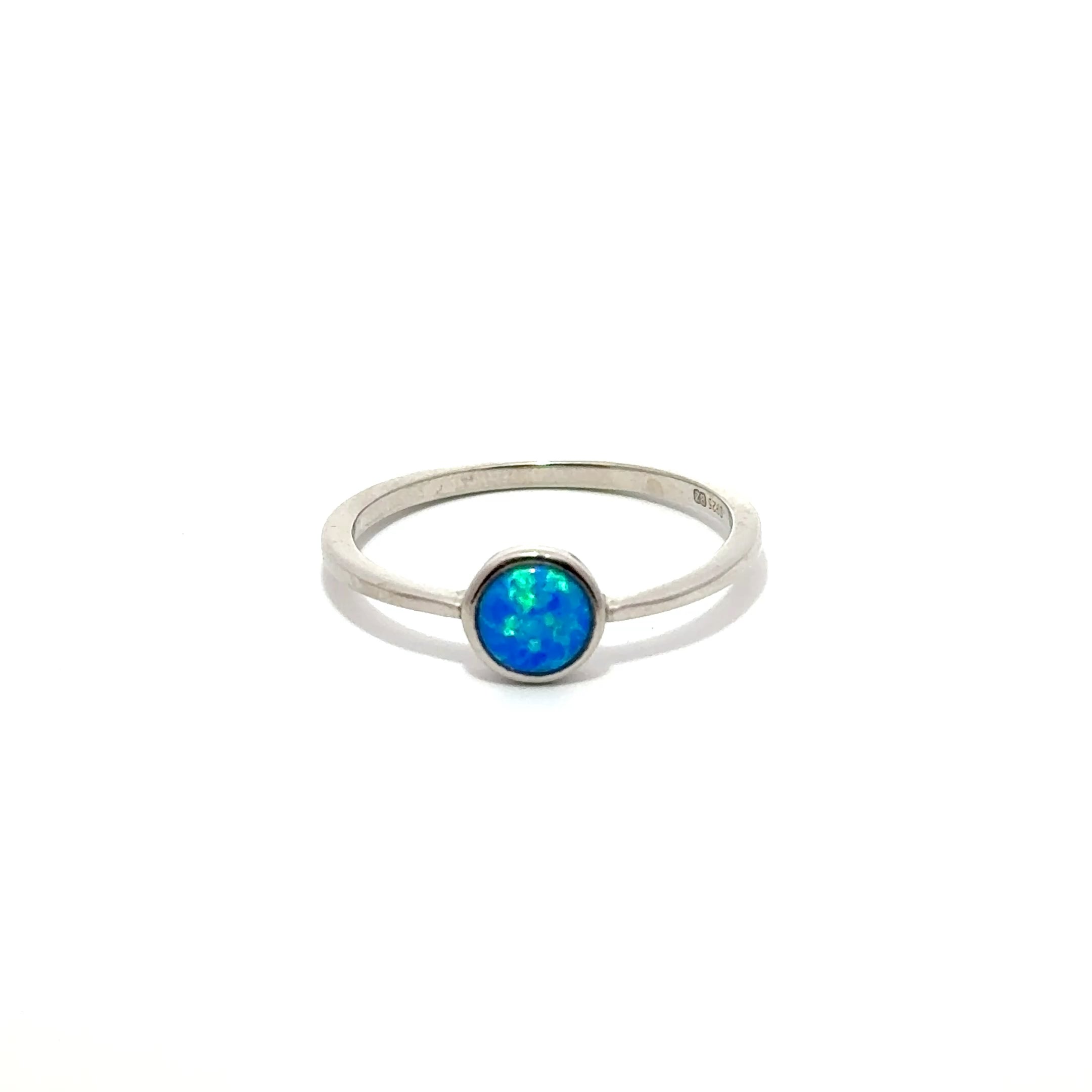 Inel dama din argint cu piatra opal rotunda mica ID-04
