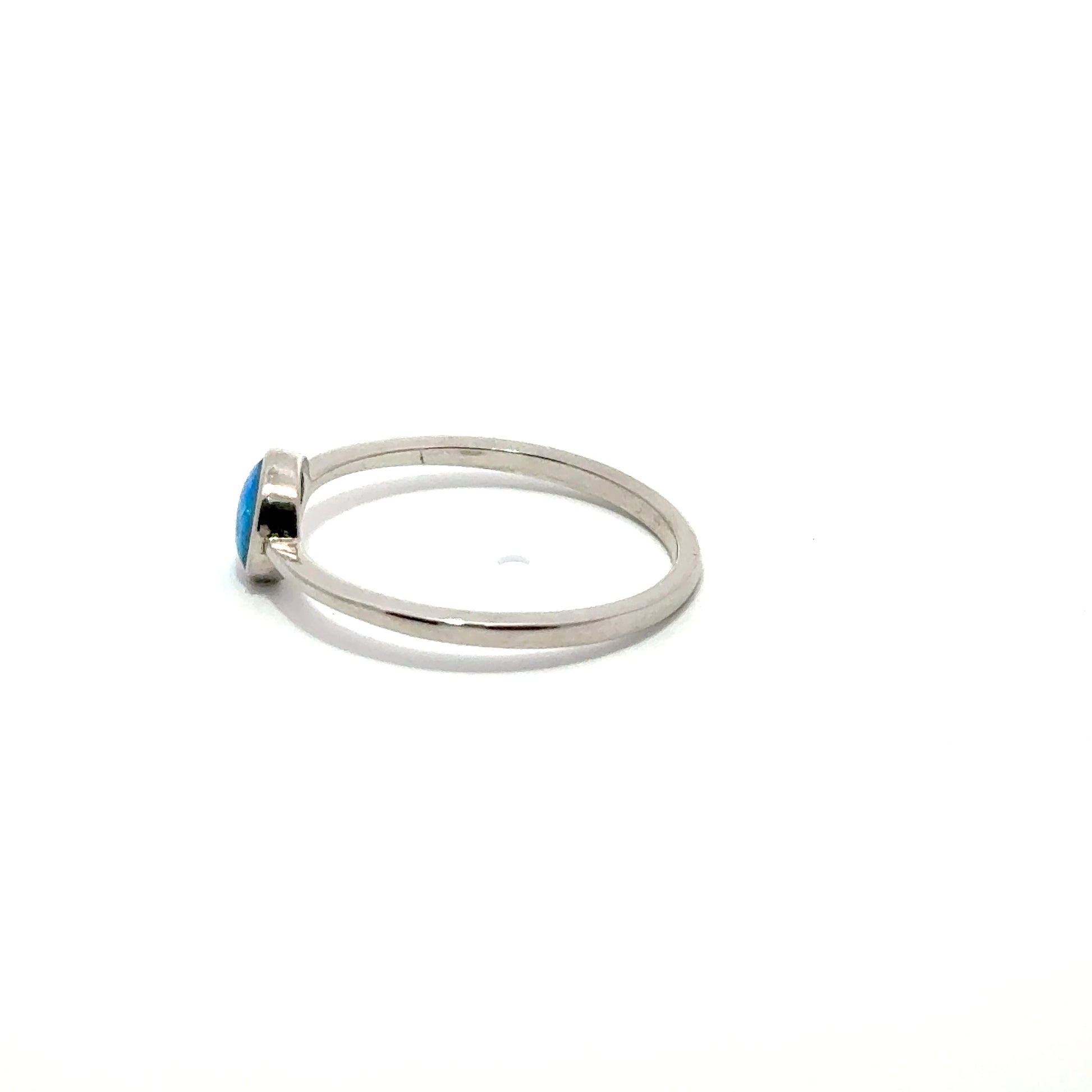 Inel dama din argint cu piatra opal rotunda mica ID-04