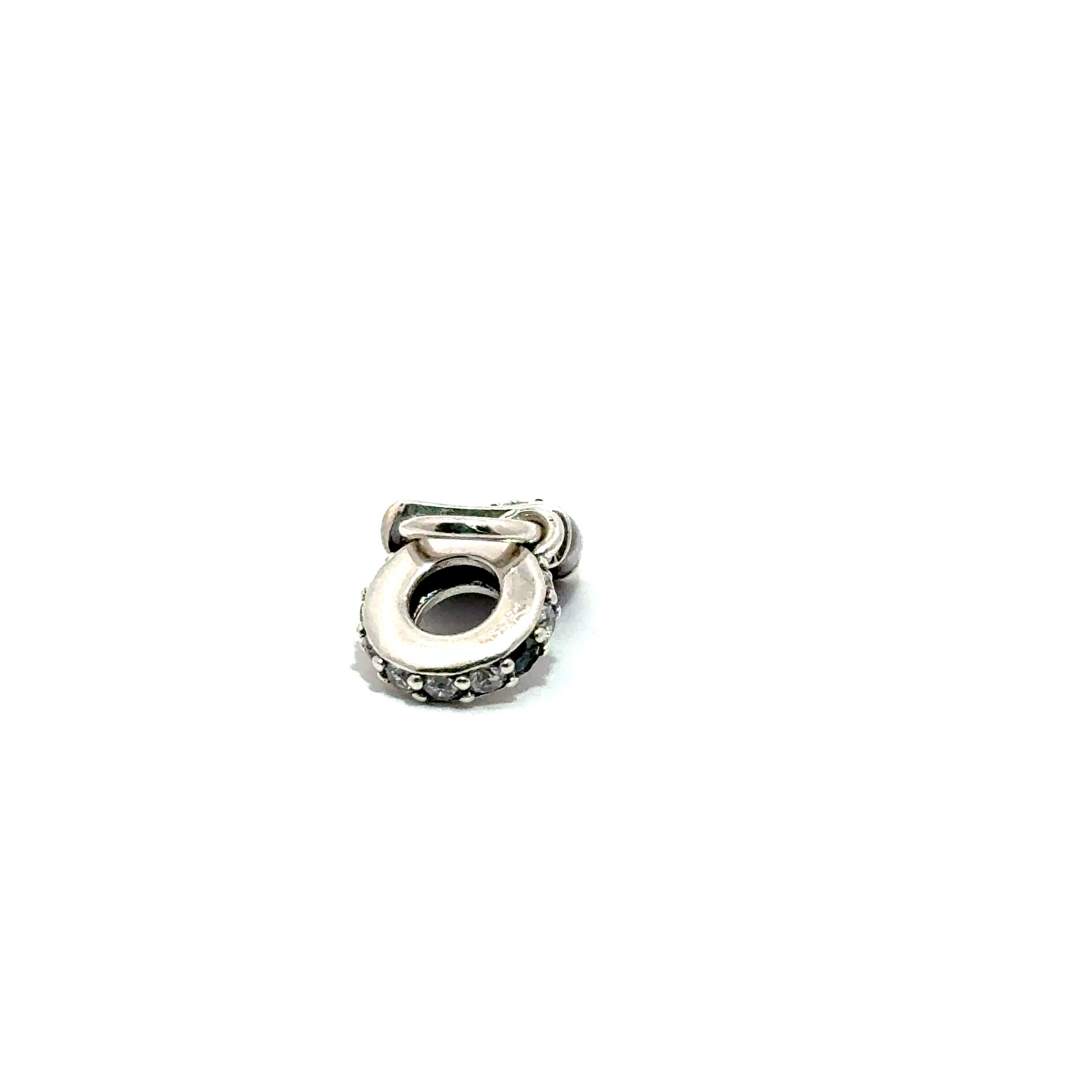Charm in forma de lacat cu text Love