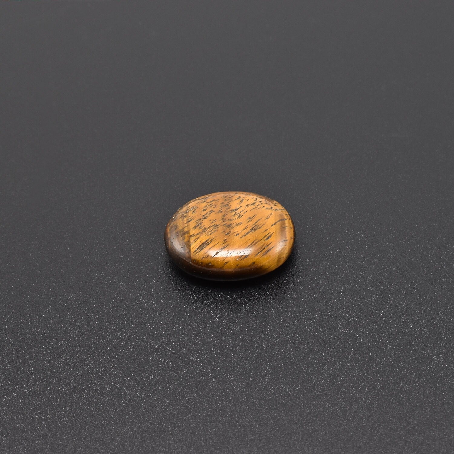 Piatra rulata ochi de tigru