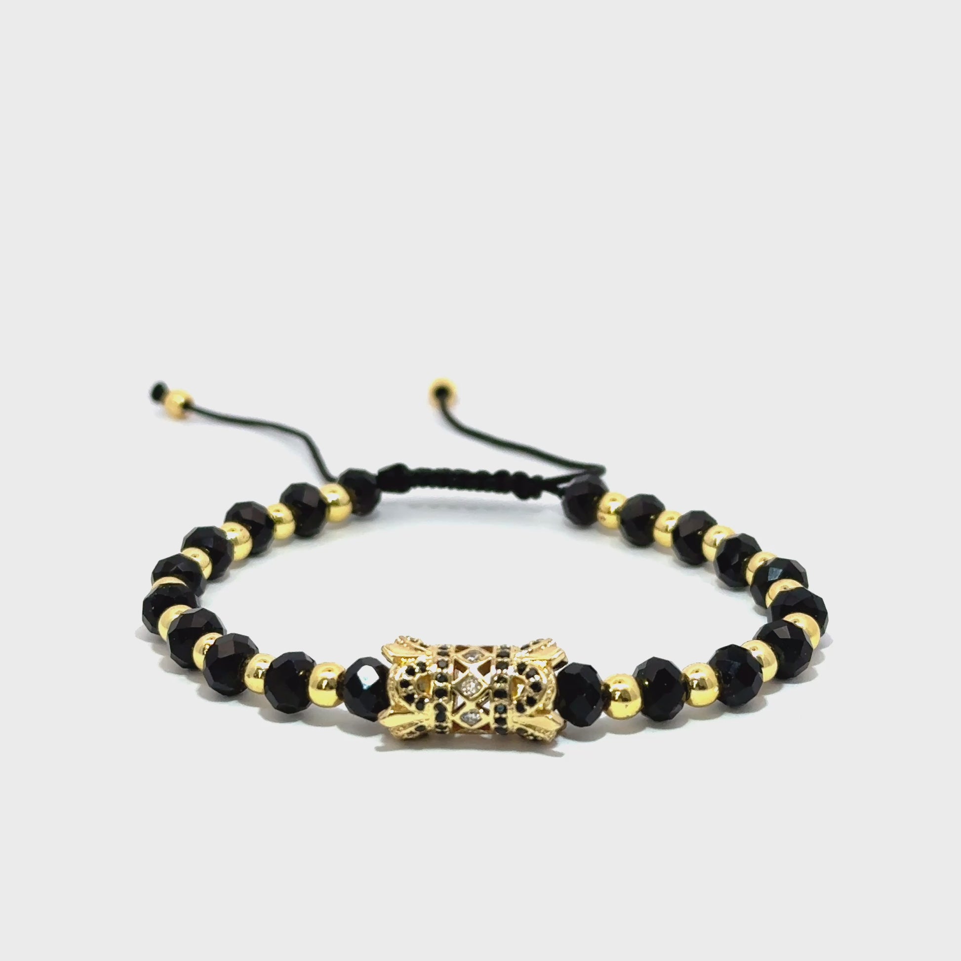 Bratara barbati din onix negru si zirconia, placata cu aur
