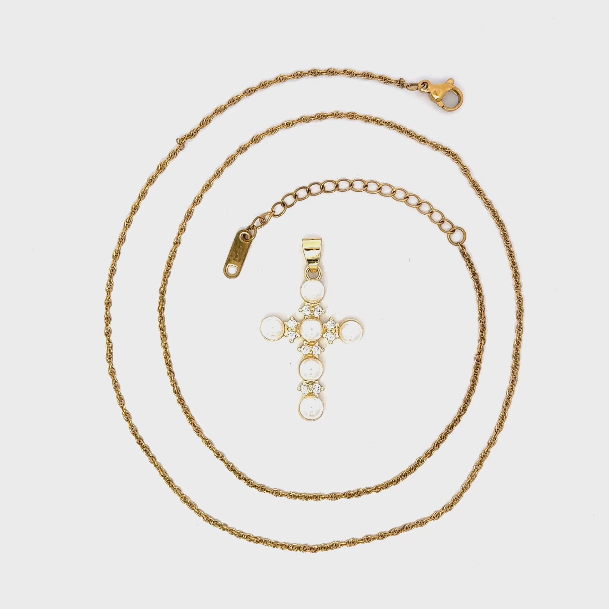 Lanț damă CRUCE, placat cu aur 14k, zirconia + perle sintetice